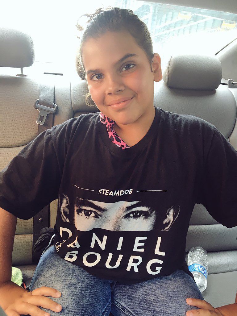 TeamDDBNYC's tweet photo. My little cousin came to visit from Florida and she stole my @danieldebourg shirt 😂😂😂 https://t.co/fCu3I8NARY