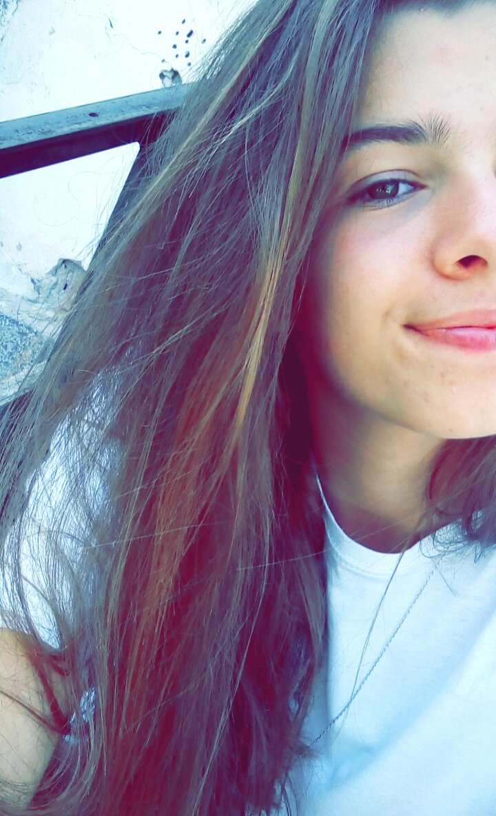 7SMaggie's tweet photo. Don't be so shy! 😊 #followme #folloback #summertime #lovelyday #greatpeople https://t.co/pK51K93wpY