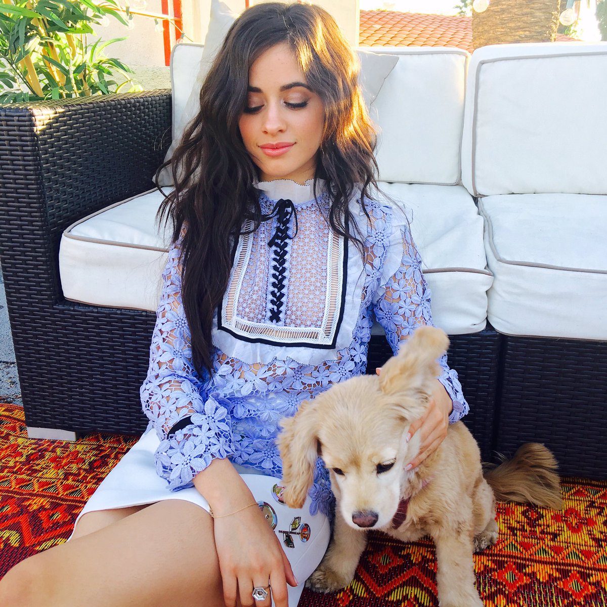 Camila_Cabello's tweet photo. happy 4th of July !!!!!!! 🌹 https://t.co/40JwZgEP7u