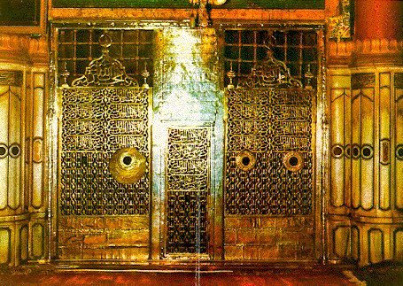SaudiGuardians's tweet photo. This place will always be safe 💚💚#PrayForMadina https://t.co/x11irxL1VV