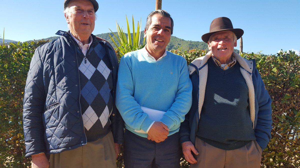 416256's tweet photo. Hermosa jornada junto a la gente de tercera edad, gracias por todo 👏 https://t.co/4BQ8tAiXCU