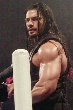 ReignsSupporter's tweet photo. #RomanEmpire Is #MissingRoman #WeNeedRoman #WeSupportRoman #WeBelieveInRoman #WeRespectRoman #WeLoveRoman https://t.co/gvbKIYhupj