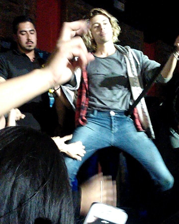 cariitooandrade's tweet photo. Por que es Sexi y las tiene todas @Mega no te hagas el sordo #JoacoAlAreaDramatica @mendezjoaquin https://t.co/VRkFMqkTcW