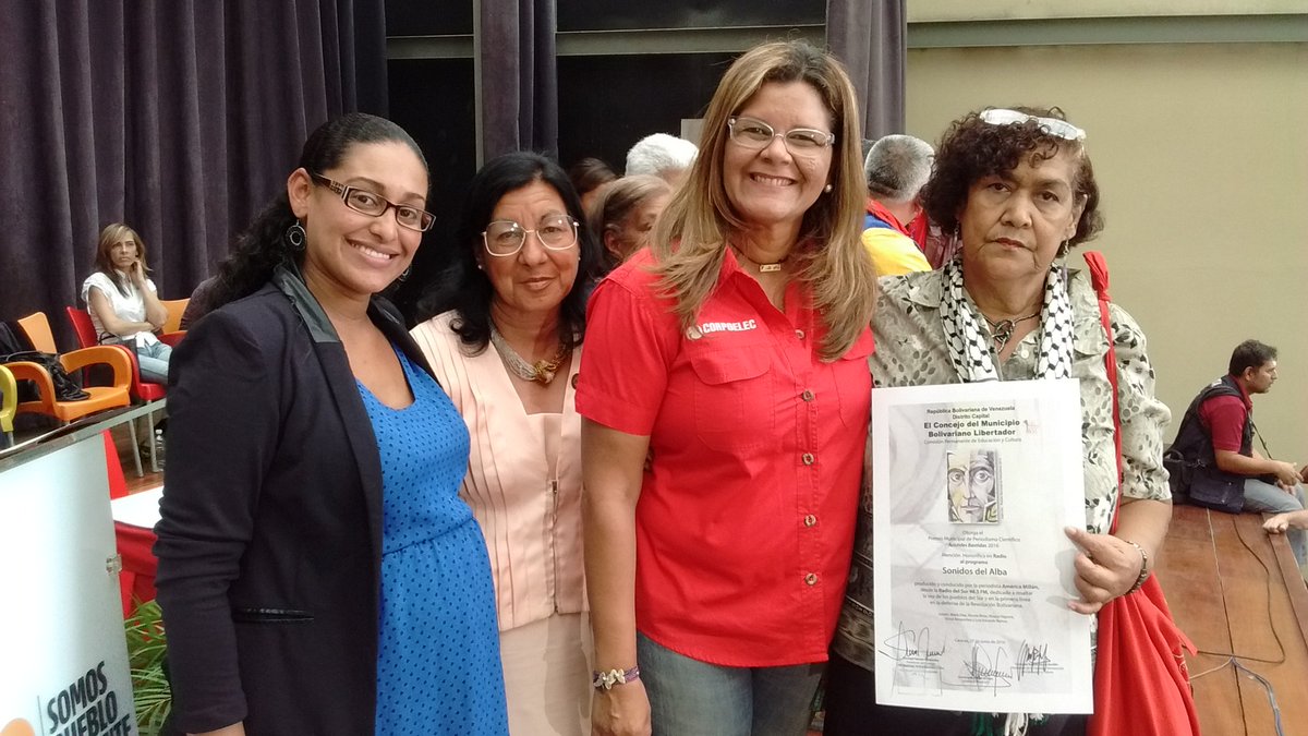 comisionp_edr's tweet photo. Premios Municipales de Periodismo 2016 @concejomcaracas @mafaldavaldez https://t.co/27PWBC0AYf