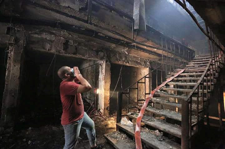 ياصديقي ياصديقي
ألاتسمعني أريد ملابسآ للعيد
لقد قلت ملابسآ للعيد لم اقل أن تذهب بعيد
#prayforiraq
#محمد_عظيم_الحسيني