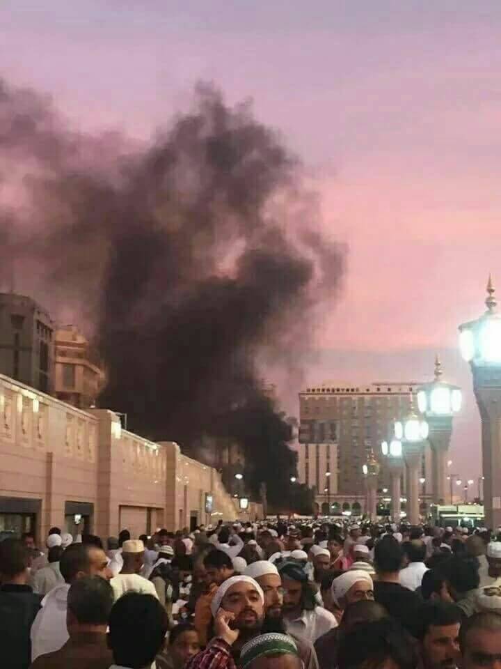MCSCIndonesia's tweet photo. .@INA_Citizens turut berduka cita atas insiden kebiadaban pengeboman yang terjadi di kota Madinah 😢 #PrayForMadinah https://t.co/TL4VdPdZiU