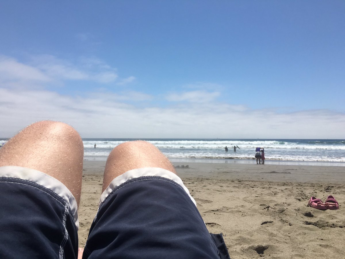 phazlehurst's tweet image. Happy Fourth of July. From the beach.  Where everyone should be. #usexit