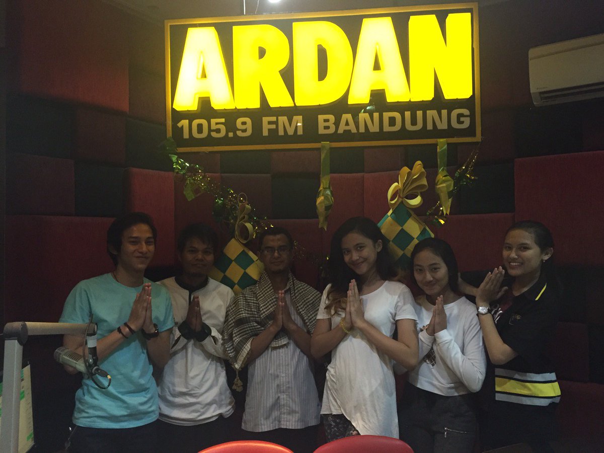 Sampai ketemu tahun depan di #SABUGA barengan <a href="/ardanschool/">Ardan School</a> juga Kang Eko &amp; Ibnu
Minal Aidzhin ya~
#CumaDiArdan