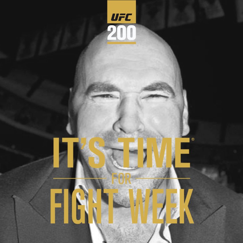 danawhite's tweet photo. Fiiiiiiight weeeeeeek!!!!!! THREE fight nights, 34 fights, FIVE title fights!!! https://t.co/M3XVufYSzn