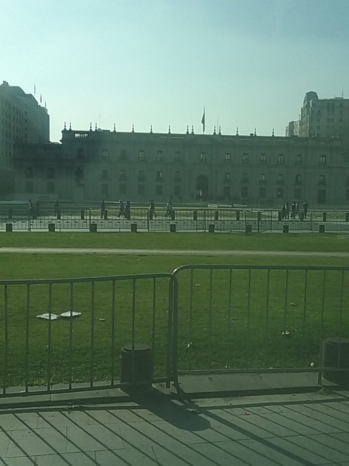 AmasViajar's tweet photo. Seguimos recorriendo #SantiagoDeChile #destinodelmes #turismochile https://t.co/Js68ggvgCN