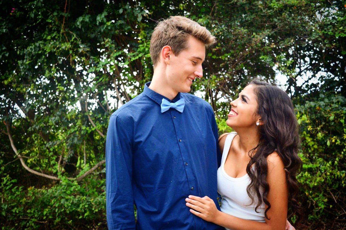 KristinSchanks tweet media