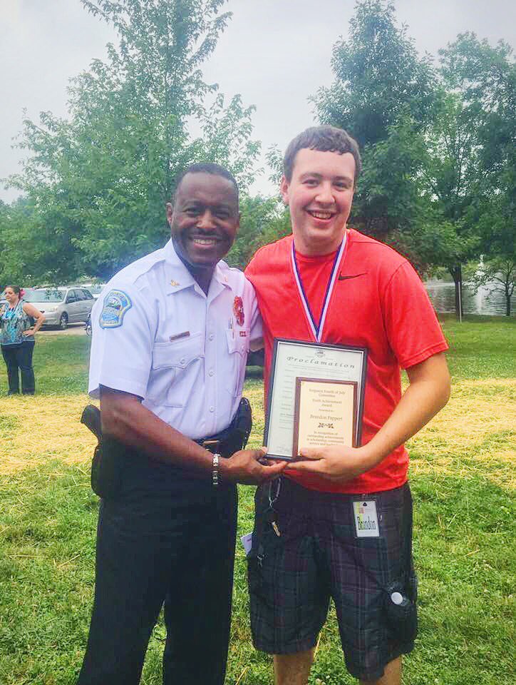Delrish_M's tweet photo. #FergusonPolice volunteer... #July4th #IndependenceDay https://t.co/l70PJnAuuJ