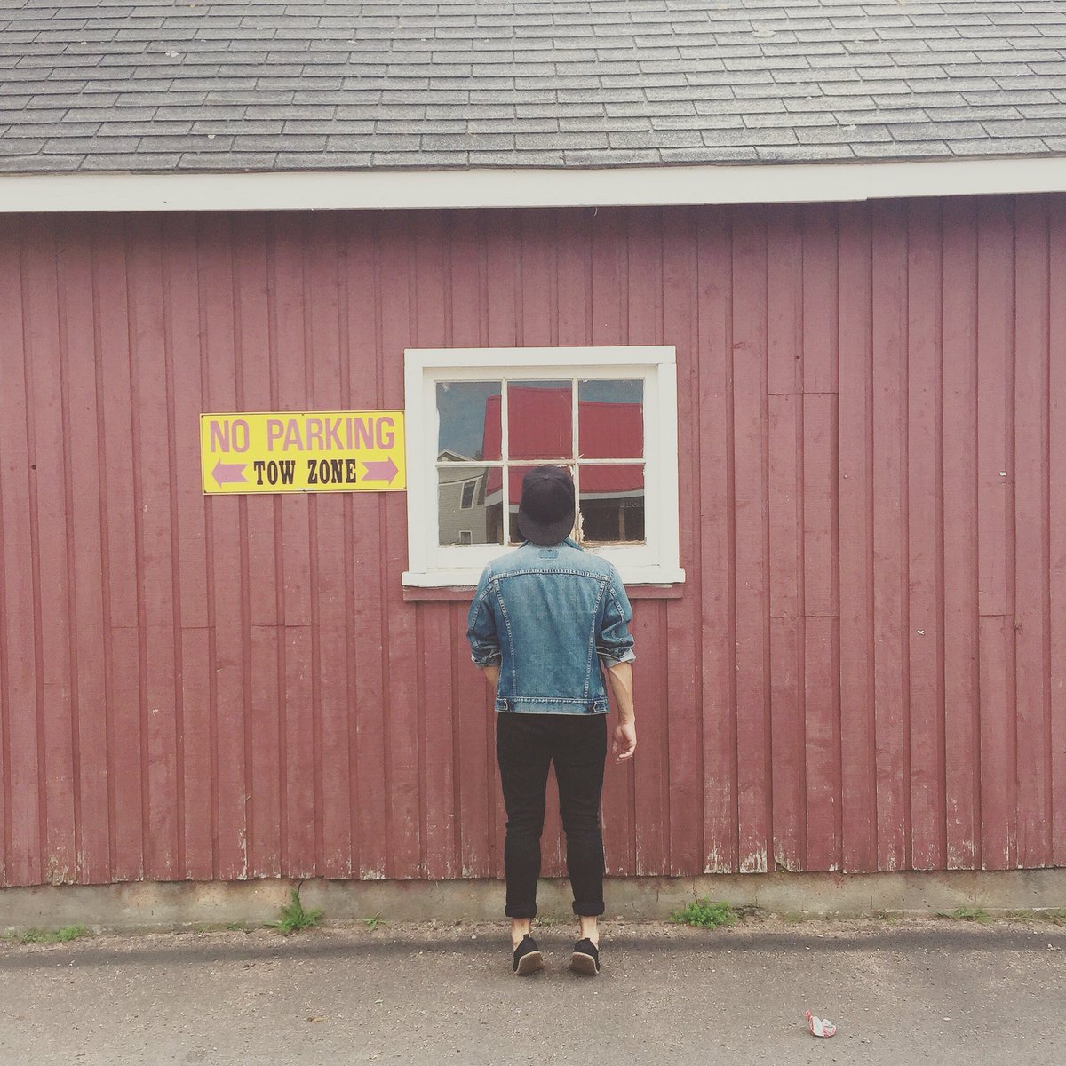AdamoRuggiero's tweet photo. Curious like me?  Come explore #PrinceEdwardIsland on #Fabulocity on @OUTtv, 9pm EST tonight! #travel #canada 🇨🇦✈️⛵️ https://t.co/U2ilBBu5cJ
