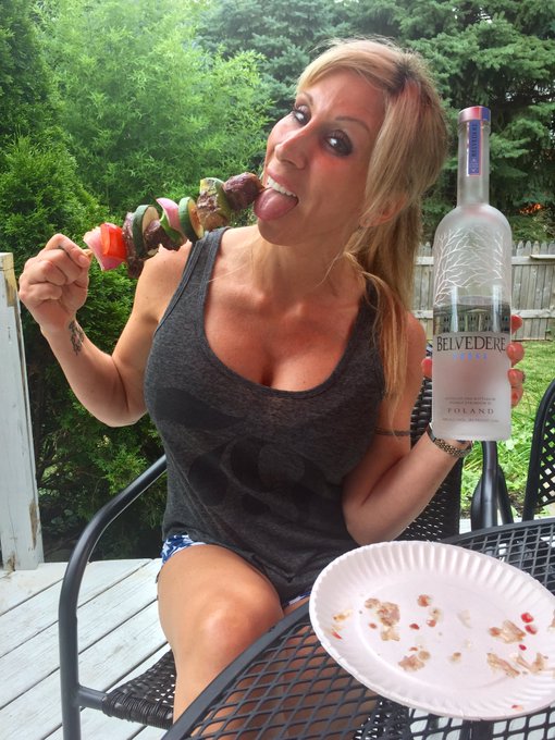 Happy 4th https://t.co/0JYKAsCXgm