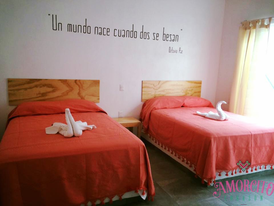 AmorcitoCoTulum's tweet photo. "Un mundo nace cuando dos se besan" "The world borns when two people kiss each other"
#Tulum #travel #adventure https://t.co/CTANmTMnVz