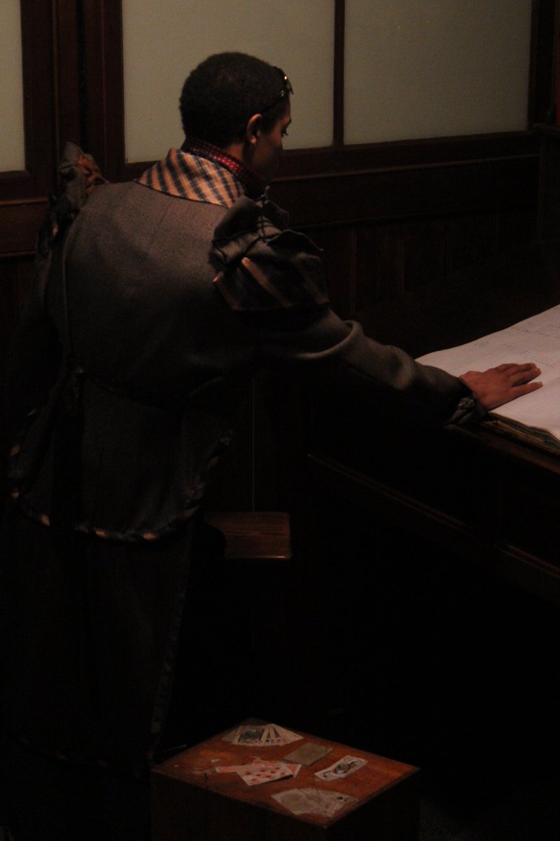 HandSewnAtelier's tweet image. CORPORATE PIRATES going over the paper work and checking the books
#create1world #menswear #nativeprotest