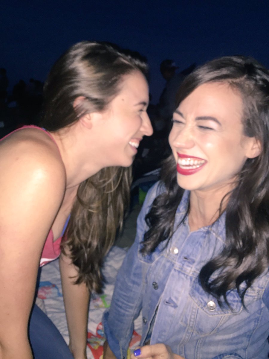 MissRBaller's tweet image. When you try to take a kissy face picture with your sister but just can't handle life. @ColleenB123