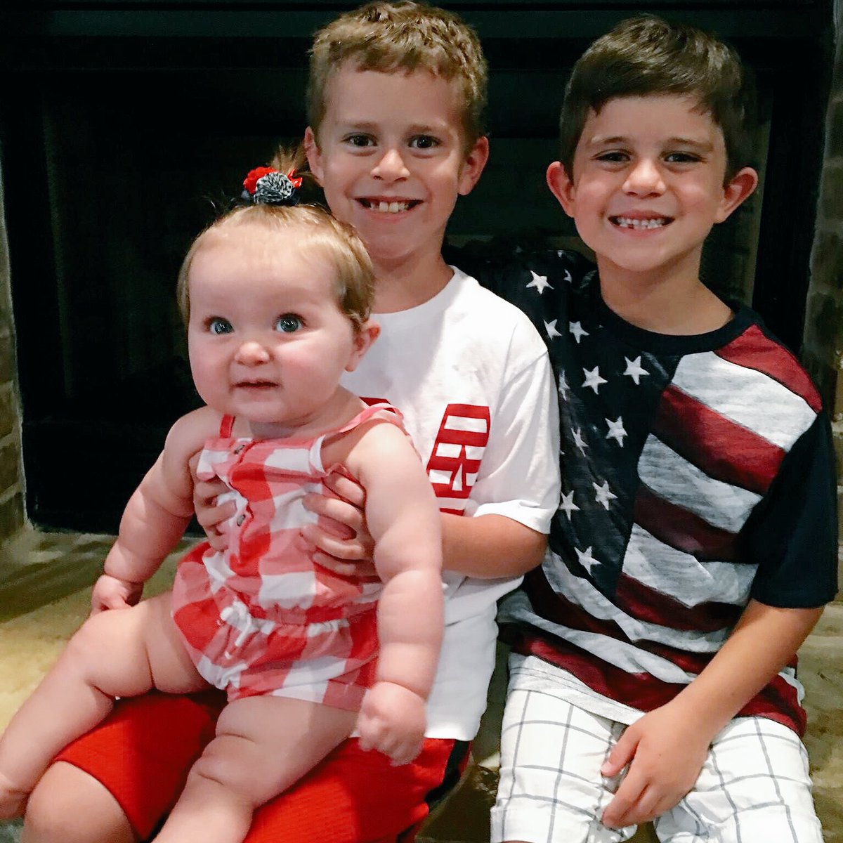 kdwildman's tweet photo. Happy Independence Day! #happyid4 #happy4thofjuly #happyindependenceday #gerber #gerberbaby #growingupgerber https://t.co/0UWqzzxGi4