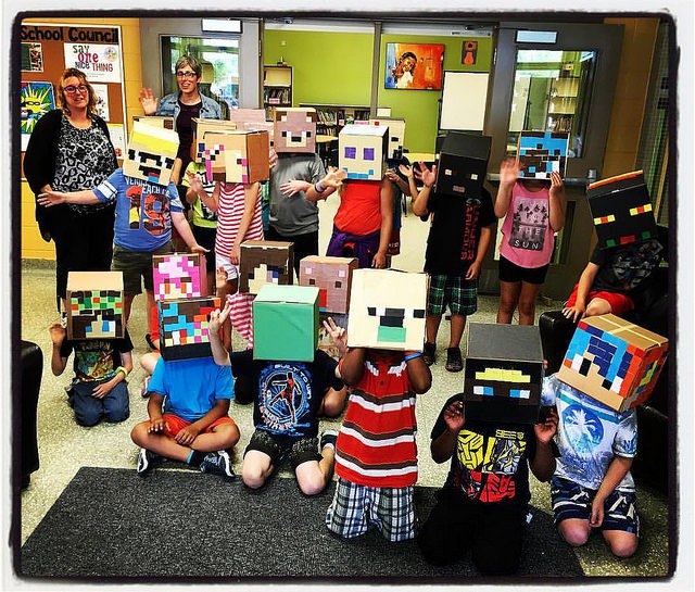 43F_SJAM's tweet photo. Get a Head with Minecraft https://t.co/VRQcLrrJh1 https://t.co/zC3uvvaUDV
