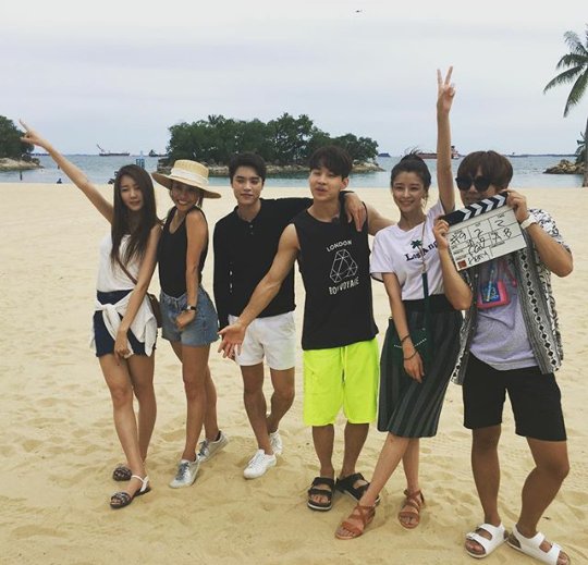 chHELLOVENUSRPs's tweet photo. #HVsINFO Hellovenus Nara on cj_kim_pd IG along w/ GsDSojin, Dalshabet Subin, SJHenry, Mblaq Mir &Eddy Kim ©NaraFacts https://t.co/taNDKbh7Lw