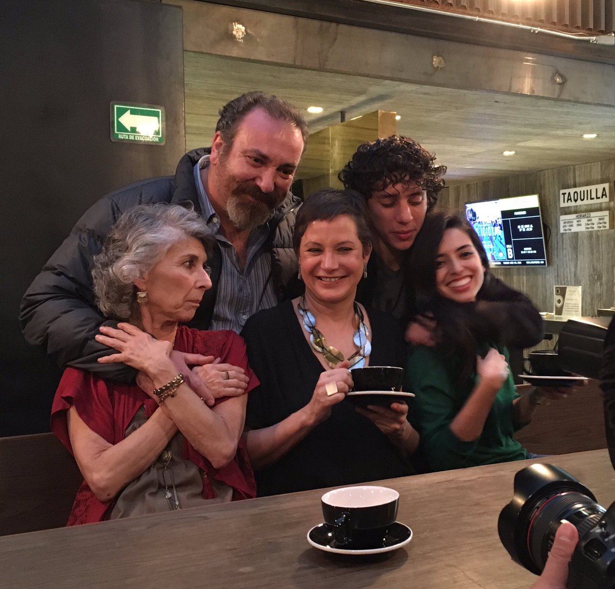 PinPoint tweet media