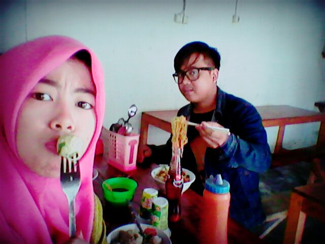 Hidayatgmailco2's tweet photo. Lgi ga puasa lgi pada dapet https://t.co/mAplw6n6WE