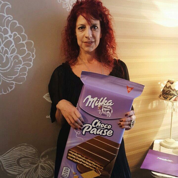 FashionFanAr's tweet photo. #SemanaDeLaDulzura Regalate el nuevo Milka Choco Pause @chocolatesmilka #MiMomentoChocoPause https://t.co/I05AXjVWas https://t.co/xbkWTbrv60