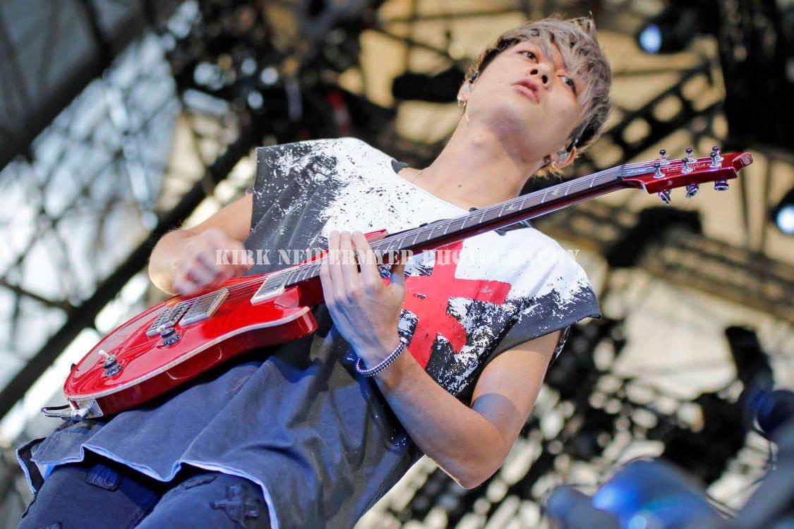 oneokrockworld's tweet photo. Toru 🎸

ONE OK ROCK at Hersheypark Stadium in Hershey, PA (July 02, 2016)

© Photos by @KirkNeidermyer https://t.co/bBCtlJuSr5