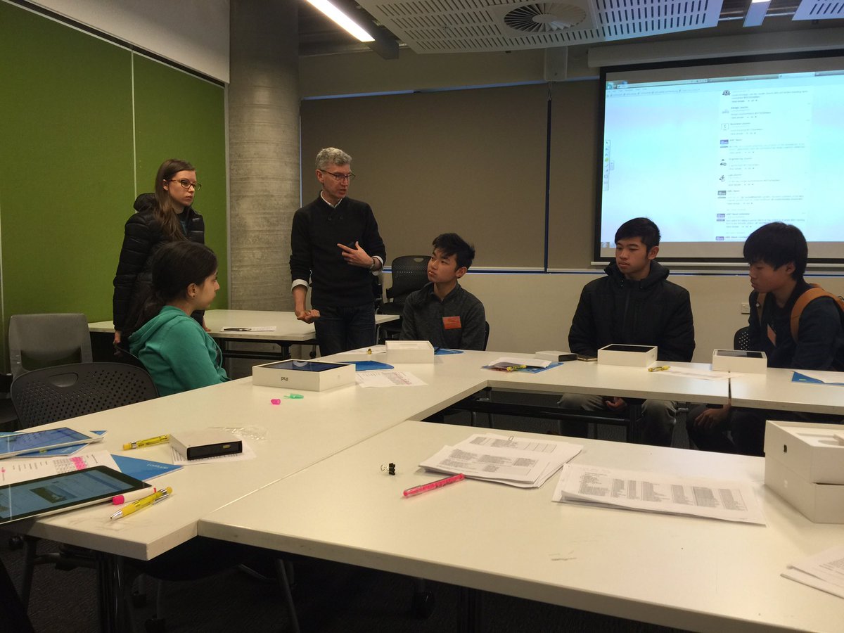semisivaea's tweet photo. The ABC's journalists for today #UTSZombies https://t.co/xZ4KB3NXQ9