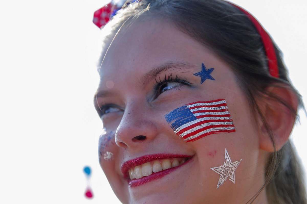 straits_times's tweet photo. In Pictures: Red, white and blue as America celebrates its Independence Day #FourthofJuly https://t.co/VxpFkJ62RU https://t.co/7NC9VSqy8F