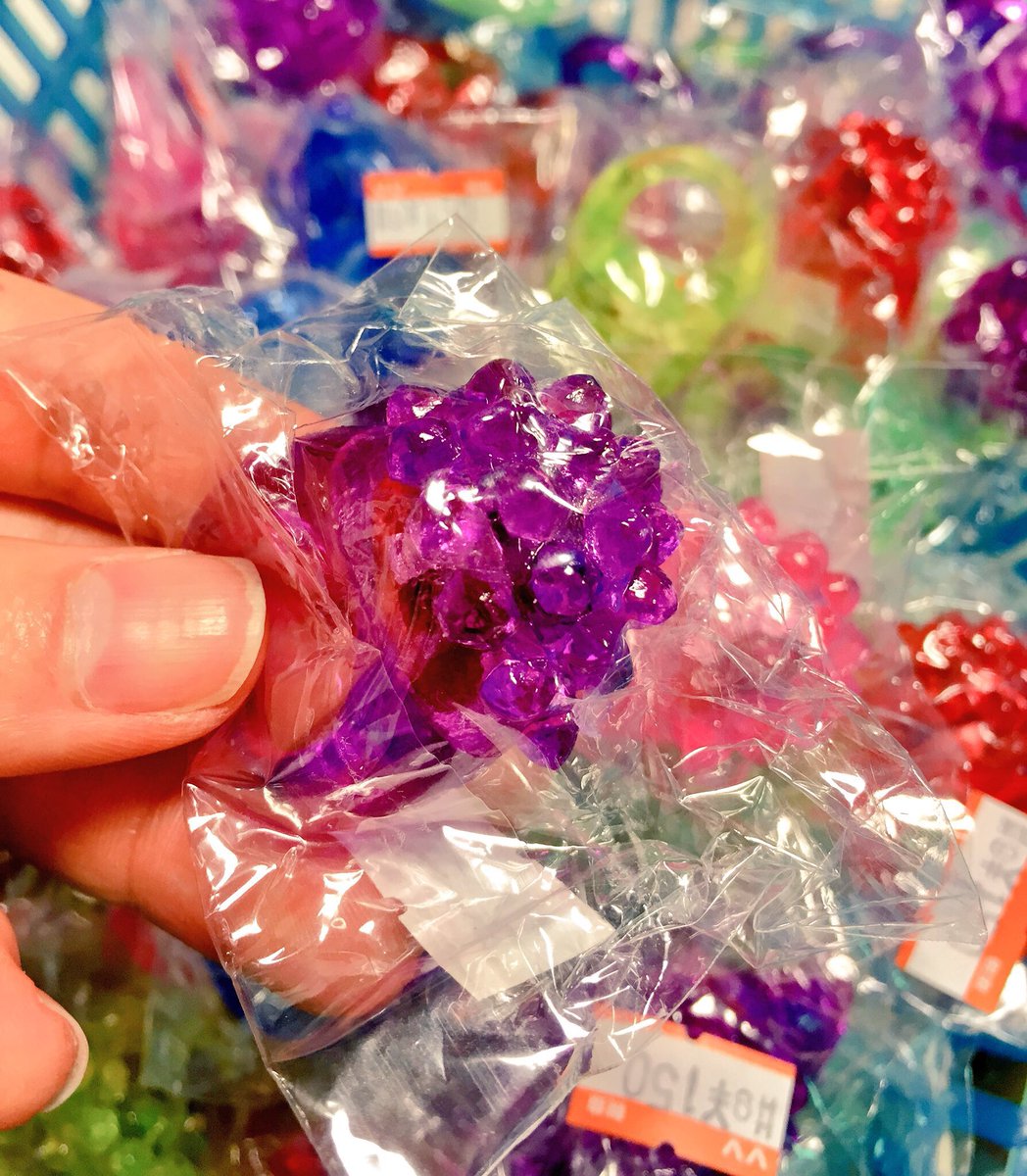 V系】バンギャルグッズ💥 バンギャ缶バッチ、光る指輪入荷しております