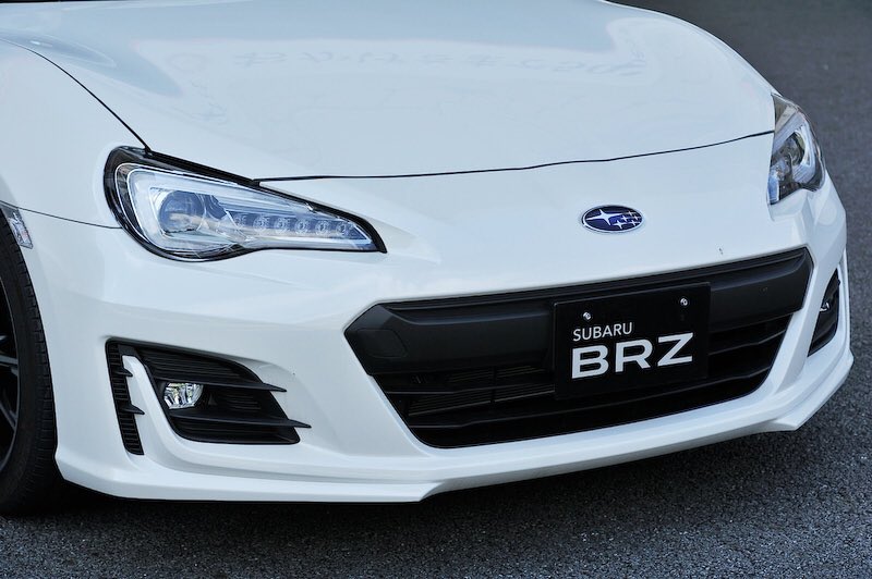 いわっき 新型brzは 外装だけでなく内装も魅力的に 新しいステアリングかっこよす メーターには4 2インチディスプレイ ホワイト照明に 空調ダイヤルはスバル車共通のシルバーリング仕様に T Co Icjbx0juqu Twitter