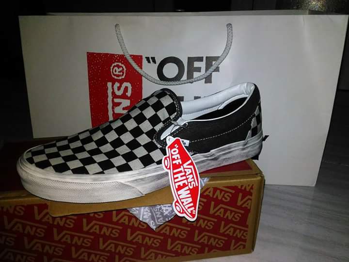 REDheart_Store tweet picture