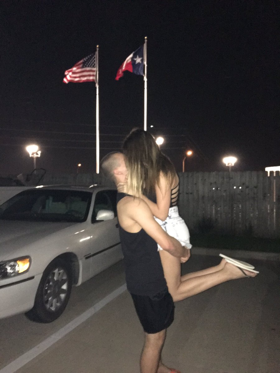 _girabelo's tweet photo. Happy 4th of July 💙❤️🇺🇸 https://t.co/JYRoxOU1e9
