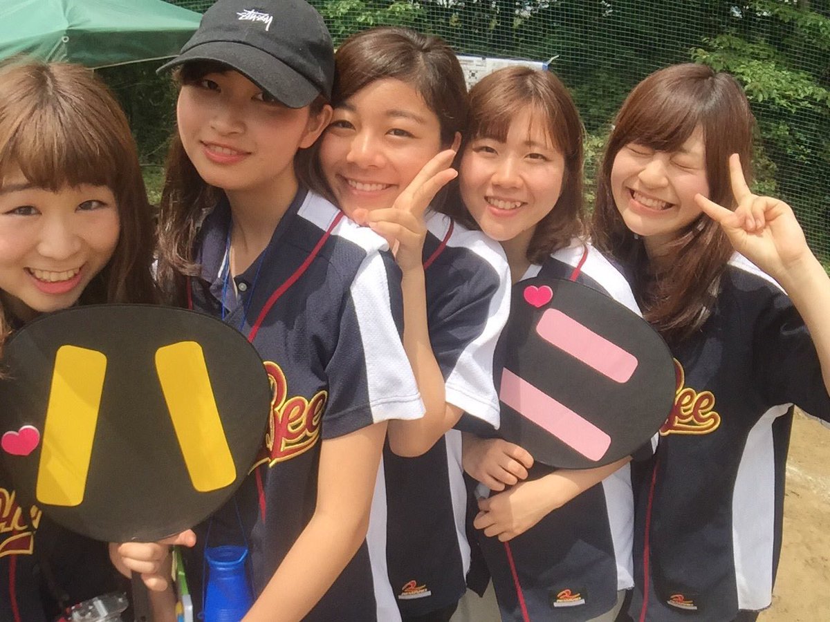 honeybese0415's tweet photo. 2年生大会in山中湖
準決勝はブッシュマンズに5-2、決勝はGLOVERに7-5で勝利し2年生大会連覇を達成しました！投手賞に濱、MVPに2打席連続HRの清水が選ばれました！マネージャーも応援ありがとう！ノリと勢いって素晴らしい🎉🎉 https://t.co/XfSctGNbpl