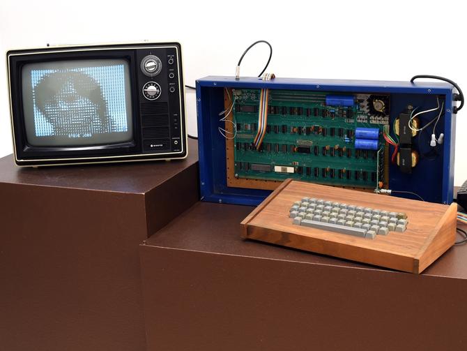 CNET's tweet photo. 10 facts about the Apple-1, the machine that made computing history https://t.co/IC35tWQLwB https://t.co/WHasdzbSM4