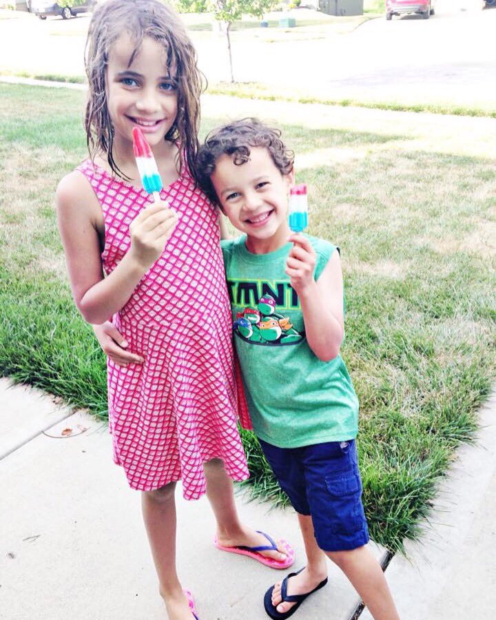 BrianJohnsonKC's tweet photo. Bomb Pops: A Fourth of July tradition. #ownitliveit https://t.co/OwvTGCAuWd