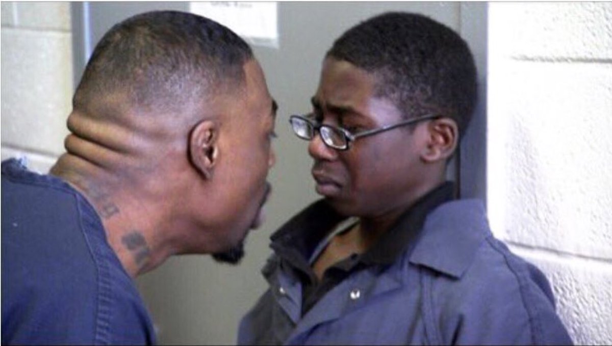 introvertsmemes's tweet photo. Me: Hey mom, I'm gonna go out with my friends

Her: ARE YOU ASKING ME OR ARE YOU TELLING ME?!? https://t.co/O3LzpKTB4Q