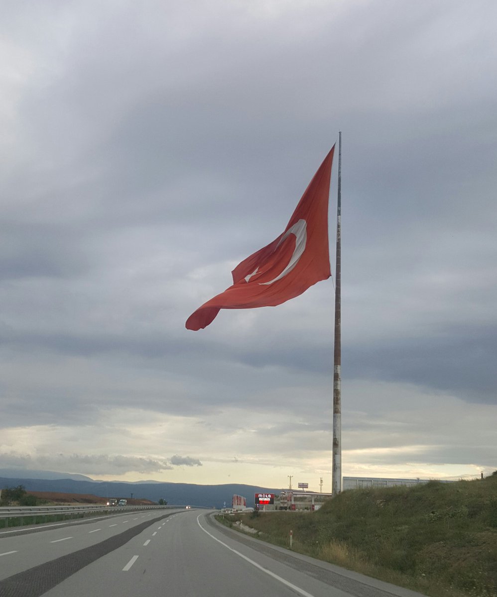 murselaydinn's tweet photo. Ramazan bayramınızı tebrik ederim.. https://t.co/pFgcJjxw9n