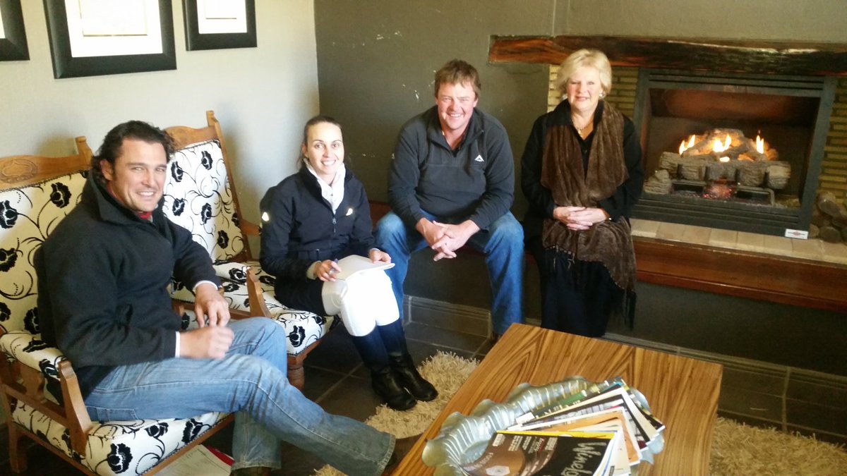 <a href="/CloverfieldWR/">Cloverfield Wines</a> @foundmywine <a href="/micsloveswine/">Micaela aka MsPlonk</a> Team Cloverfield tasting new vintages &amp; meeting #goodtimeswithgoodppl