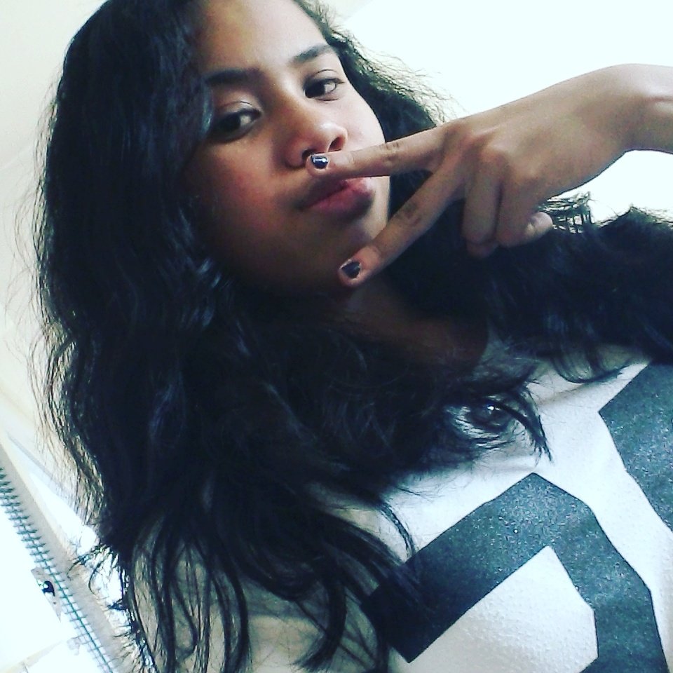 SandraRedula's tweet photo. Yeah i love short hair https://t.co/z1ua72Ig2v