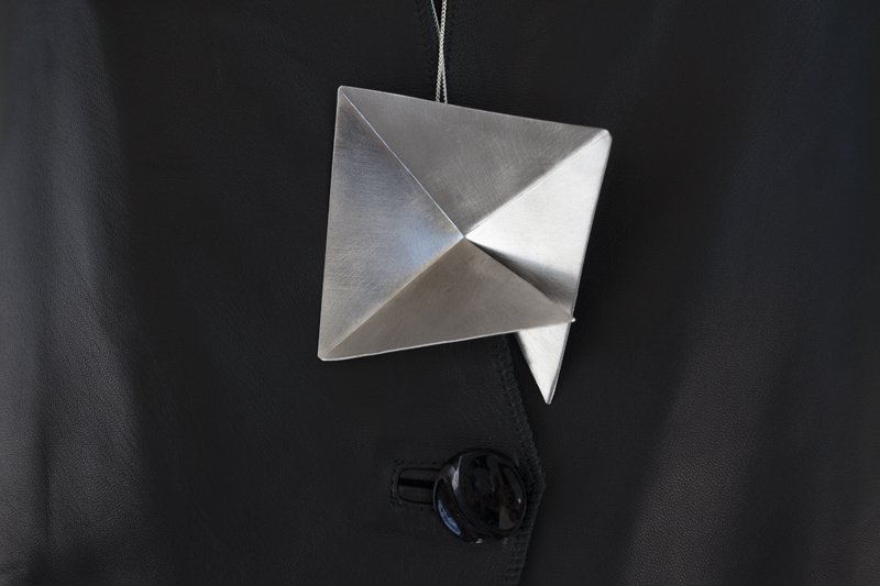 carlazerbes's tweet photo. ... "Os bichos não têm avesso"....
Diários de Lygia Clark, 1960
https://t.co/ipAhKyVPJi https://t.co/vFOIjWQoHk