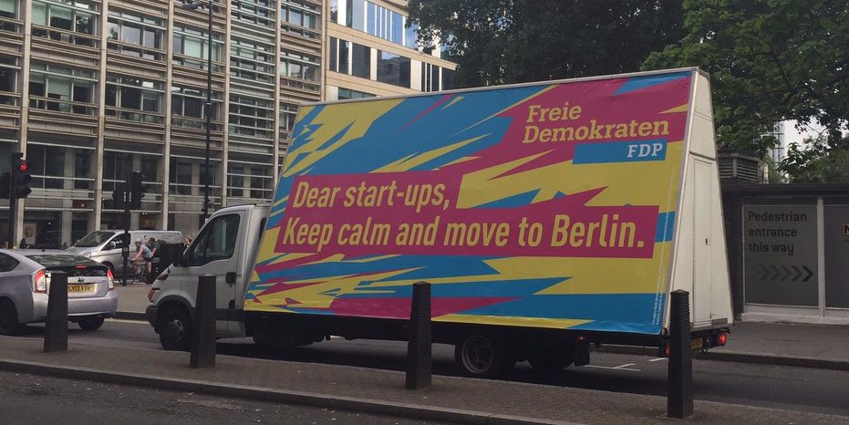 HealthInsider's tweet photo. A van is driving around London to try to get startups to move to Berlin https://t.co/69FYLmwrHu https://t.co/muKw5DlEm4