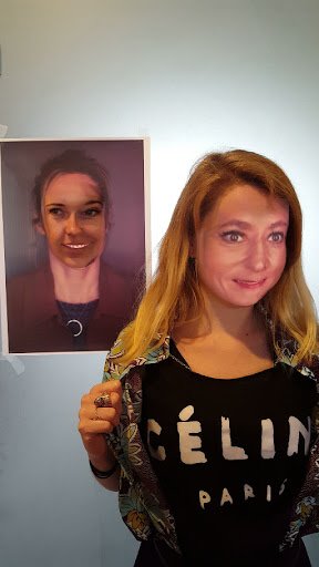 TBWACORPORATE's tweet photo. Quelques fois, les FaceSwap sont même brandés ! #teeshit #CoucouCéline #TBWACORPIRATE https://t.co/EeodgpXpLw