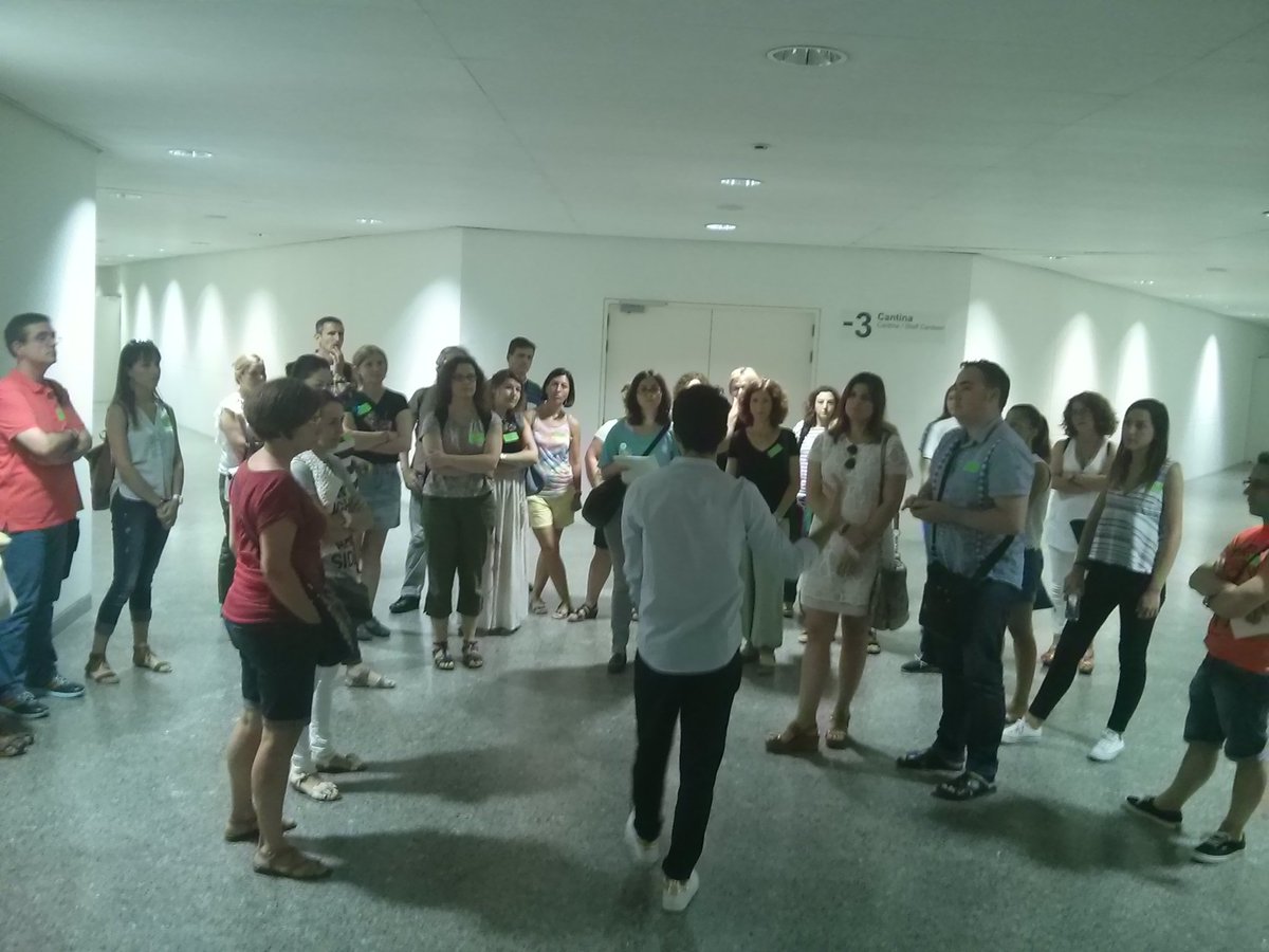 azulsiculo's tweet photo. #CursoLOVA #LOVA16 D paseo @PalauLesArts cn @sanahuja https://t.co/WbJv4eYiXf