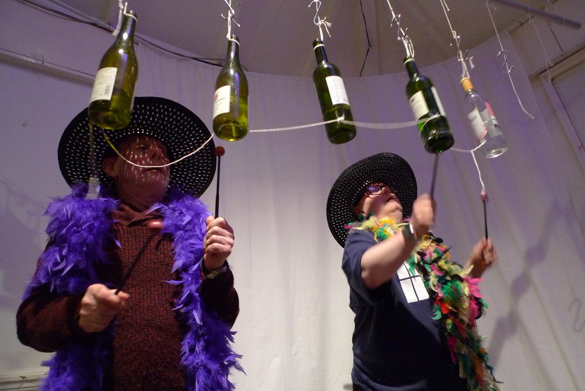 InnerSenseArts's tweet photo. Last week's workshop was Marchand de Vin! The participants picked grapes and turned them into 'wine'... https://t.co/e9VWq3Mm1T