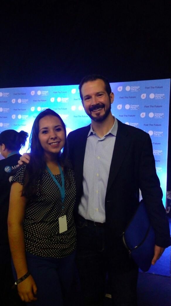 Andrea_MurilloG's tweet photo. Mi #MejorMomento en #CPMX7 fue conocer a @GaryWhitehill :D Admirable emprendedor y empresario. Can't wait for #CPMX8 https://t.co/bJNh8nsg81