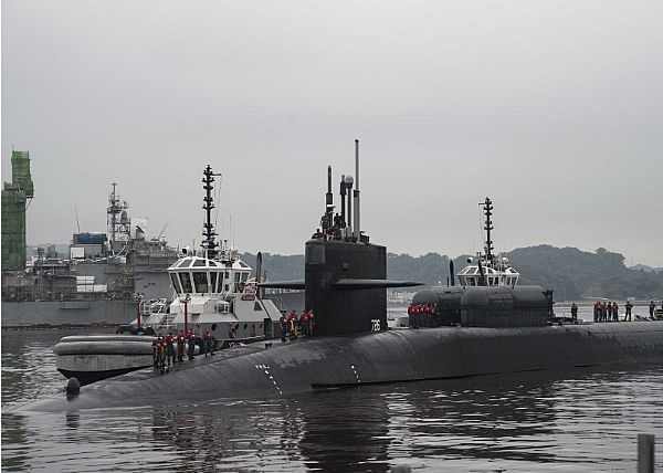 CFAY, 米海軍横須賀基地 على X: 