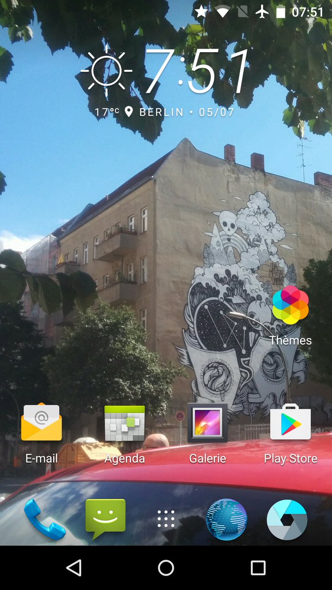 TONYonPC's tweet photo. HTC #SenseHome est joli sur le #Nexus5, mais il y a des soucis de latence/lag. https://t.co/A38CrZbZl7
