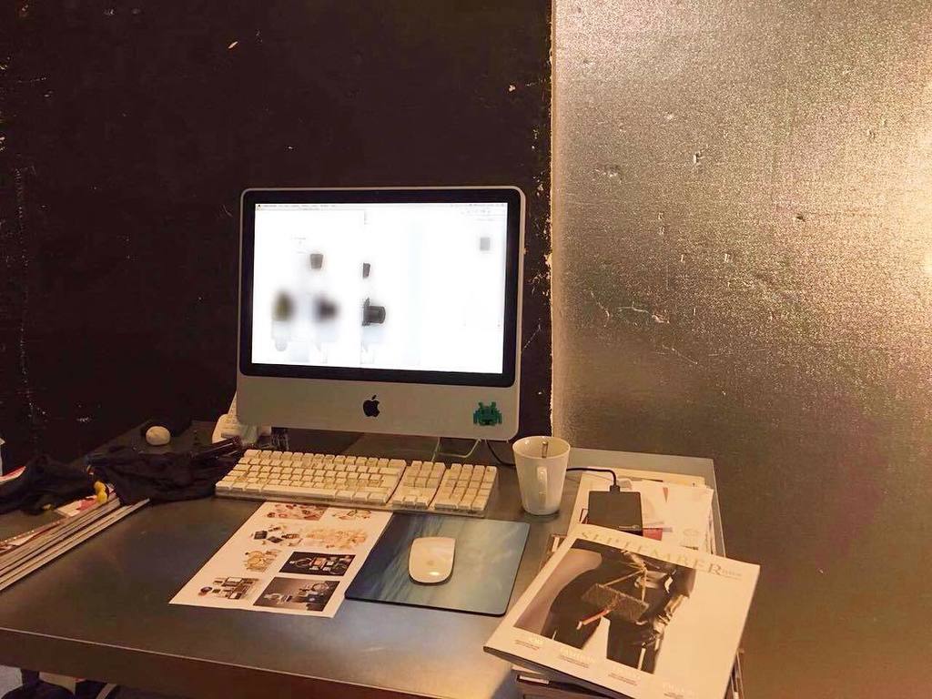 zebrasquare001's tweet photo. Back to back shooting days ๐ธ #BTS for #HPCSeptemberIssue | @hpchydeparkcorner ๐ท๐น๐ฅ๐ฝ #Mac #Sโฆ https://t.co/jRk9GVdd0F https://t.co/GYowDYDYUB